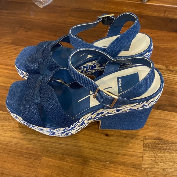 Dolce Vita Cale Blue Denim Chunky Platform Heels - Picture 8 of 10